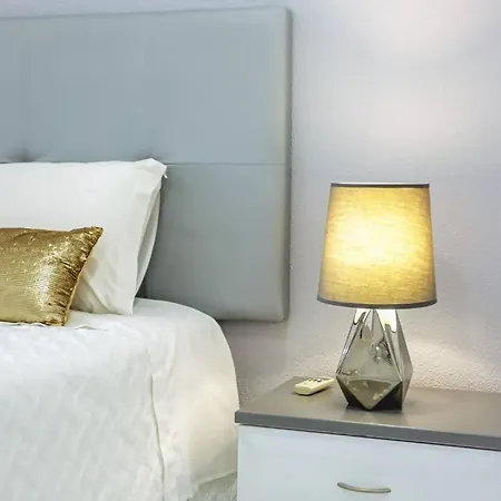 Apartamento Iva Moderno Com Piscina *