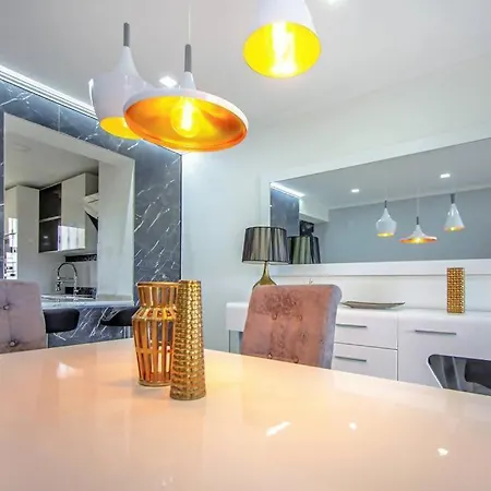 Appartement Apartamento Iva Moderno Com Piscina